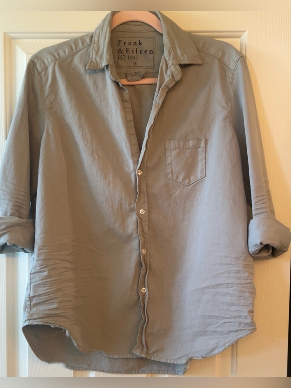 Frank & Eileen |Light Green ‘Eileen’ Casual Button-Down Shirt Top Women’s